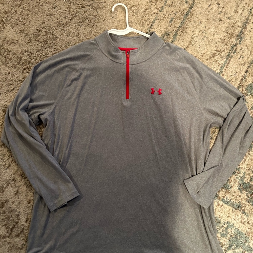 Under Armour Men's Gray Long Sleeve Shirt